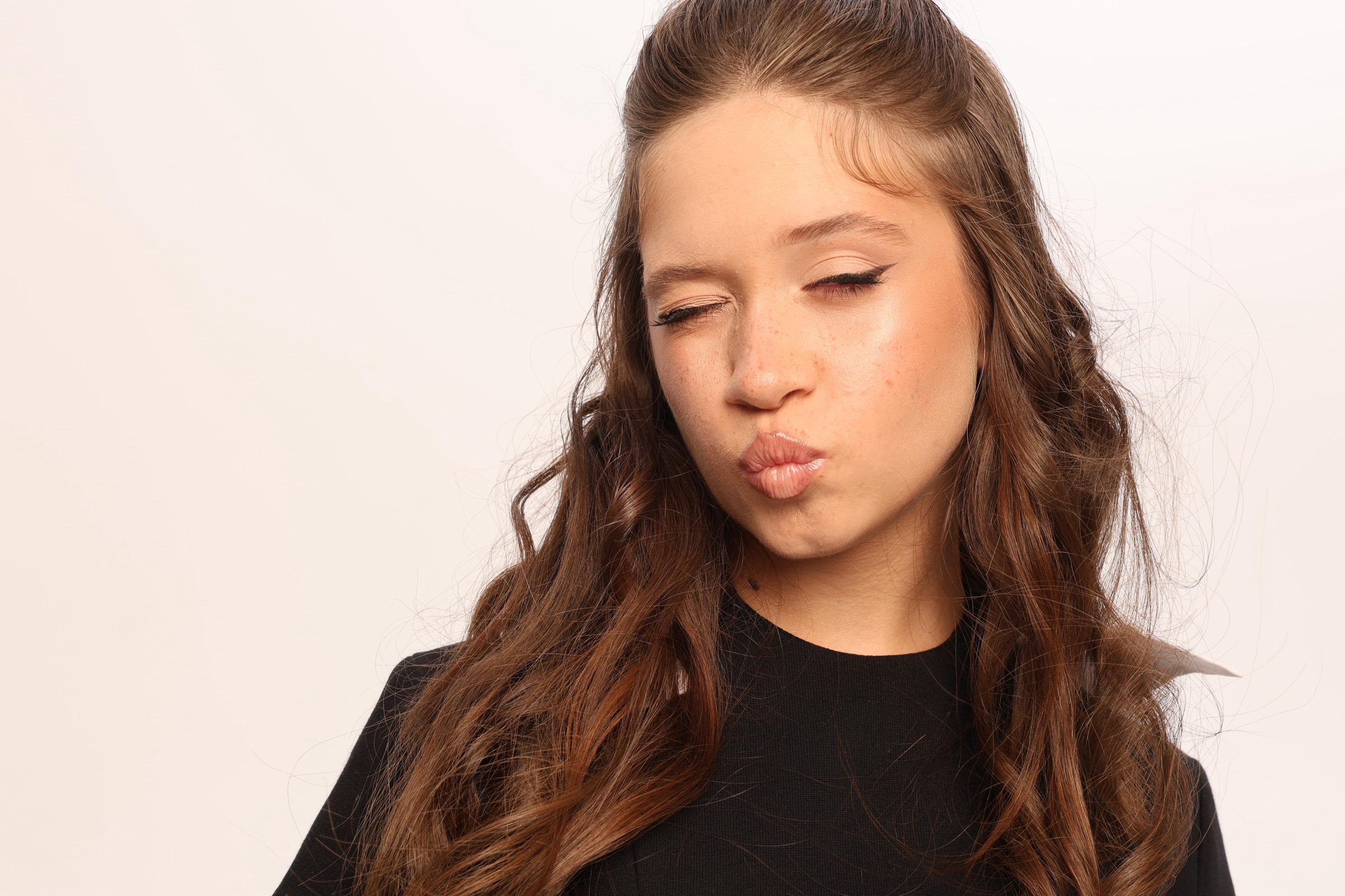 Новое дыхание: 6 молодых певиц, которые меняют российскую музыку прямо сейчас